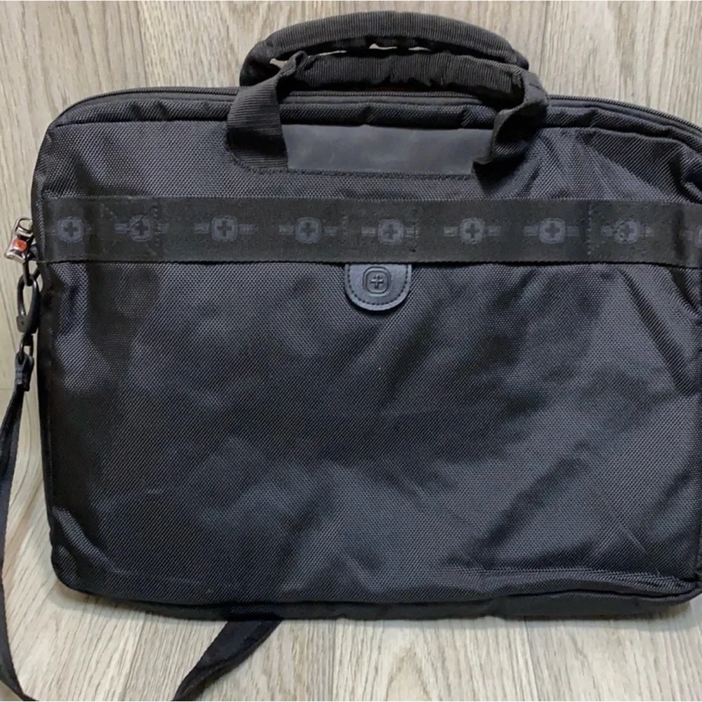 Swiss Laptop Bag with Shoulder Strap